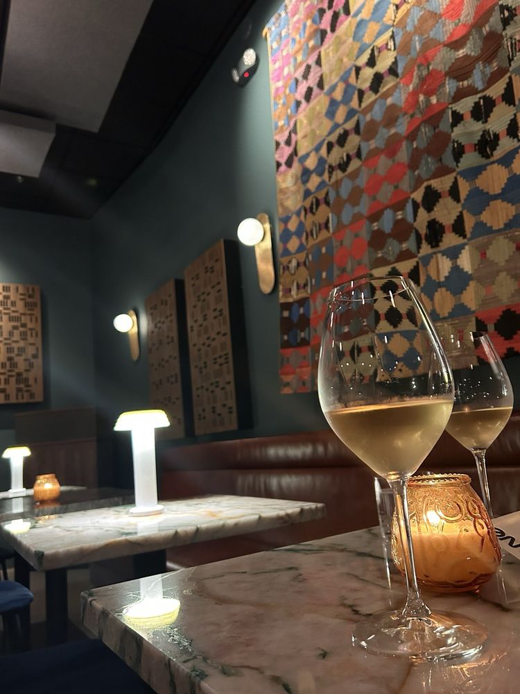 COMMUNE Updated September 2024 10 Photos 6 Olive St, Avondale