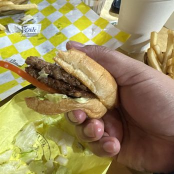 Lucky Goose - Lucky burger - Vegan Near Me - Albuquerque, New Mexico Lucky Goose - Lucky burger - Vegan Near Me - Albuquerque, New Mexico