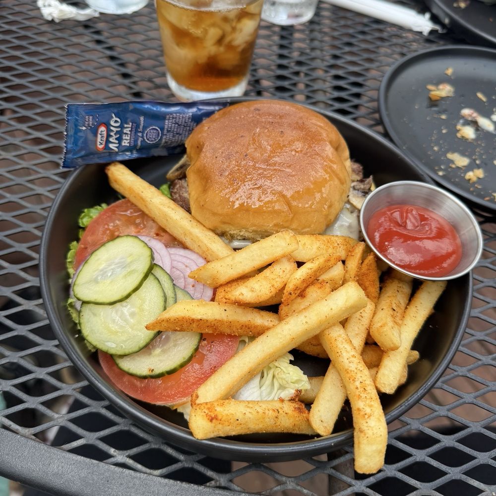 Copper Pot - Swiss Mushroom burger - Mexican Near Me - Ingram, Texas