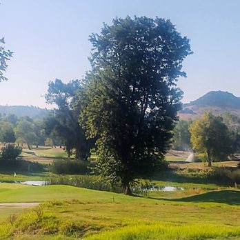 Carlton Oaks - The beauty - Golf Near Me - Santee, California Carlton Oaks - The beauty - Golf Near Me - Santee, California