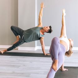 E•MOTION Yoga Pilates Barre