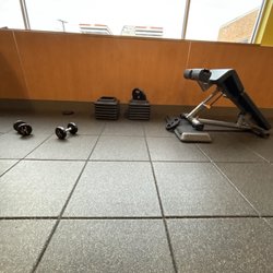 LA Fitness - This picture shows the equipment I use most of the time