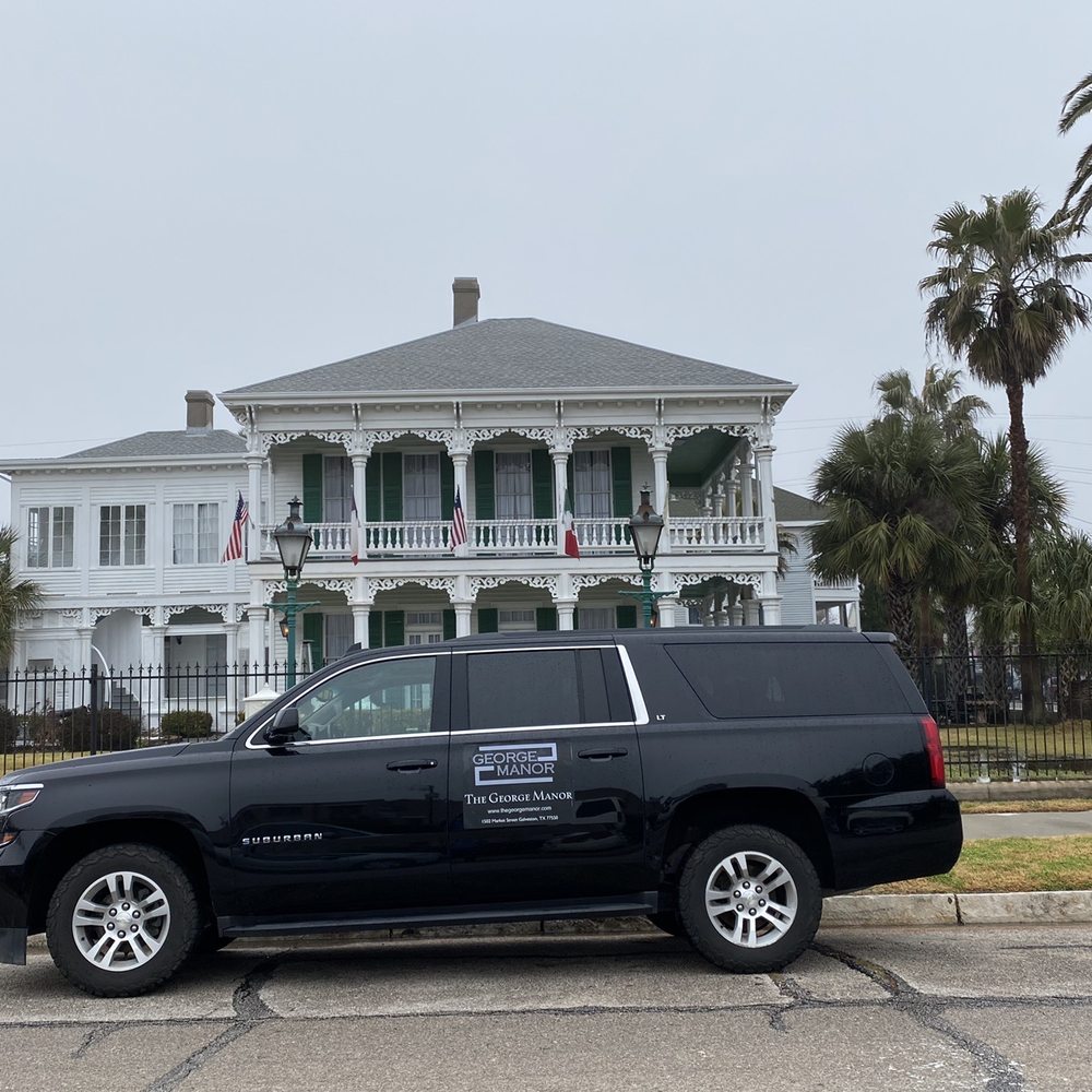 The George Manor - Front with their transportation - Bed & Breakfast Near Me - Galveston, Texas The George Manor - Front with their transportation - Bed & Breakfast Near Me - Galveston, Texas