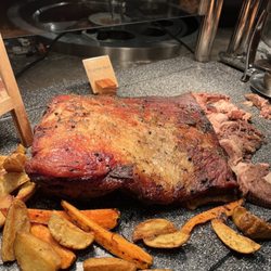 Courtyard by Marriott Iloilo - Roast beef, this was very good