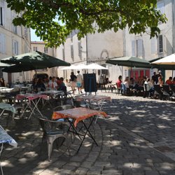La Bonne Pâte - La place de la Fourche, authentique et bohême