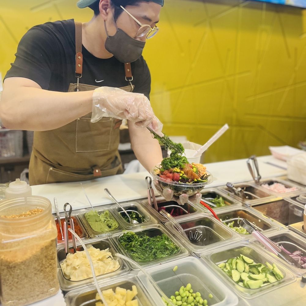 Poké Cafe - Bowl creation - Poke Near Me - Glendale, California Poké Cafe - Bowl creation - Poke Near Me - Glendale, California
