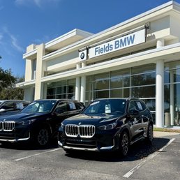 Exterior outside entrance of Fields BMW Lakeland - Lakeland, Florida Exterior outside entrance of Fields BMW Lakeland - Lakeland, Florida