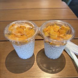 Mango with Tapioca