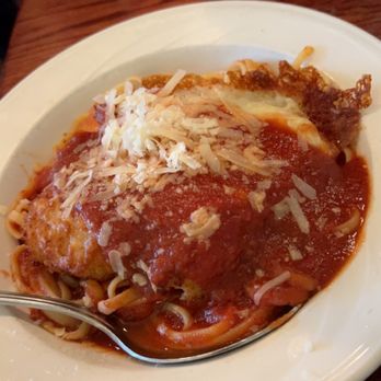 Salute - Chicken Parmesan - Italian Near Me - Hartford, Connecticut Salute - Chicken Parmesan - Italian Near Me - Hartford, Connecticut