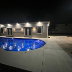 Pools123 - Caribbean at night time. LED multi color changing lights