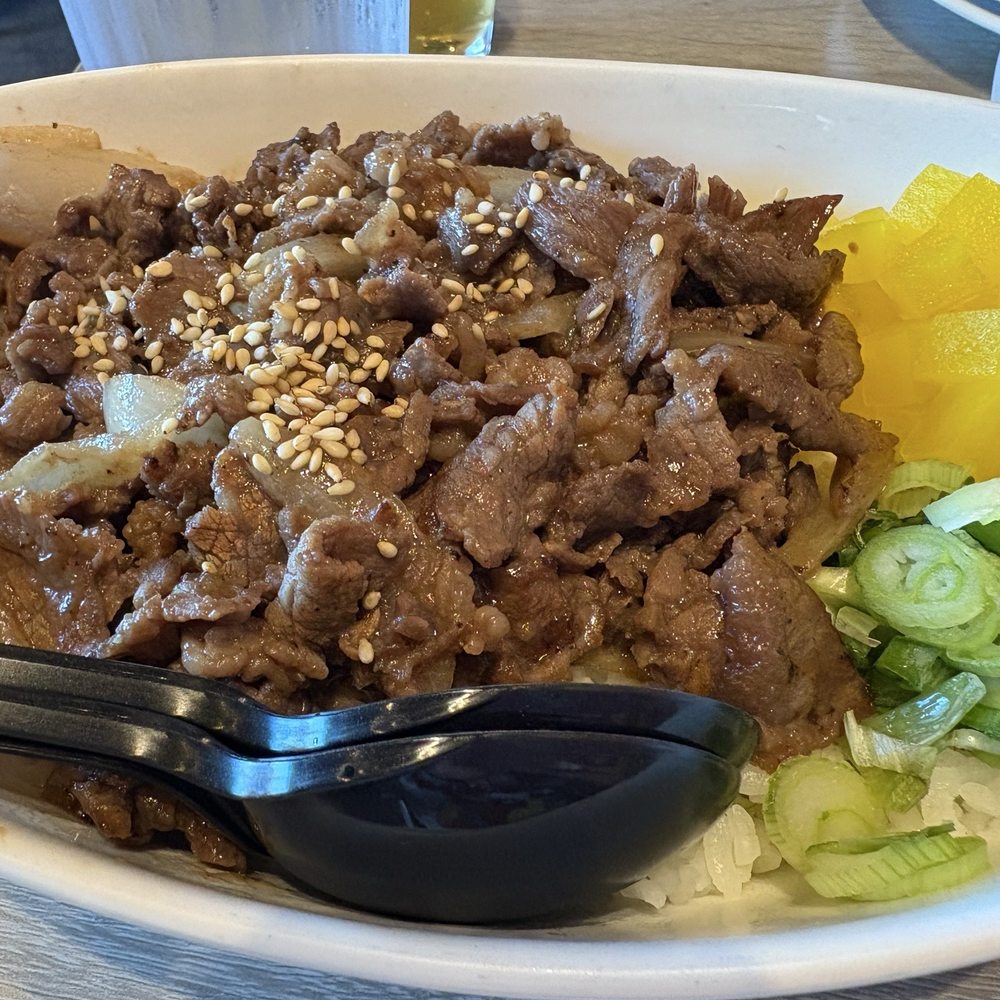 bb.q Chicken Alhambra - Bulgogi Rice Bowl - Korean Near Me - Alhambra, California bb.q Chicken Alhambra - Bulgogi Rice Bowl - Korean Near Me - Alhambra, California