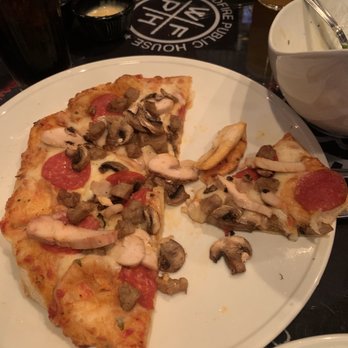 Wildfire Public House - Combo pizza - Breakfast & Brunch Near Me - Modesto, California