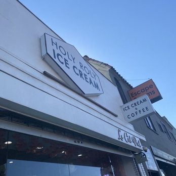 Le Ciel Pink - Outside - Coffee & Tea Near Me - West Hollywood, California Le Ciel Pink - Outside - Coffee & Tea Near Me - West Hollywood, California