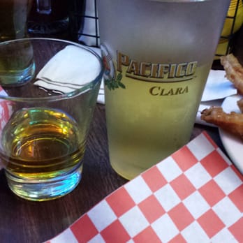 Murray's Saloon & Eatery - Karaoke Near Me - Big Bear Lake, California