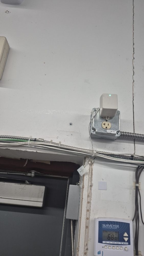 Slide of Sams Handyman