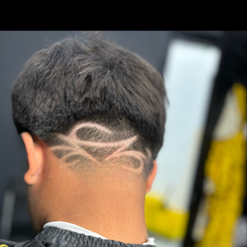 Blendiciones Hair Studio - Barbers Near Me Blendiciones Hair Studio - Barbers Near Me