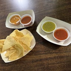 TAQUERIA El Comandante - Complimentary Chips & Salsa