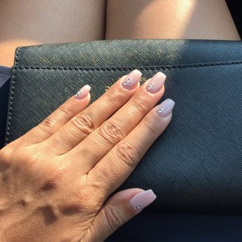Belle Nails and Spa - Nail Salons Near Me - Concord, California