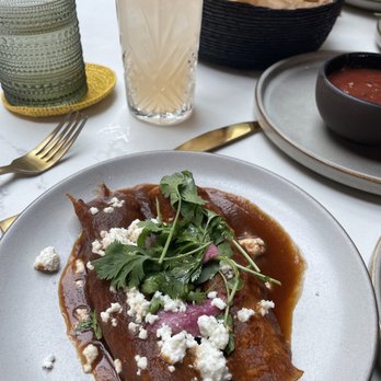 Perdida - Mexican Kitchen - Sweet potato enchilada and blood orange margarita - Mexican Near Me - Denver, Colorado