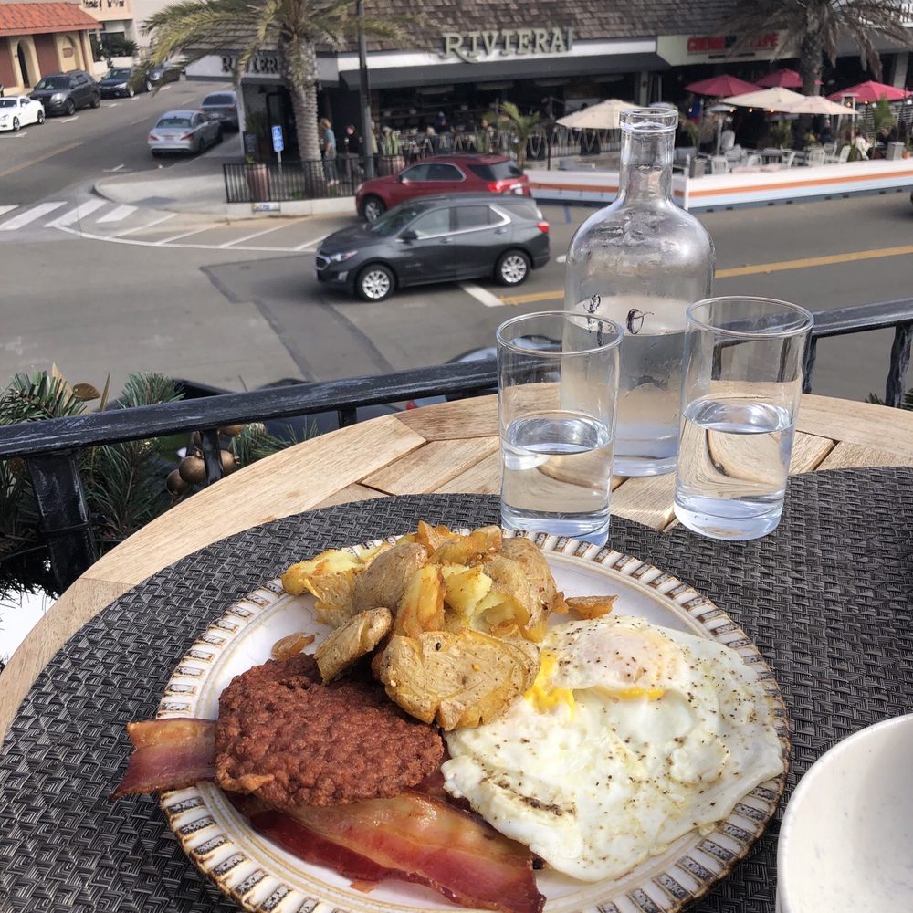 BeachLife Grotto - Grotto breakfast - Seafood Near Me - Redondo Beach, California BeachLife Grotto - Grotto breakfast - Seafood Near Me - Redondo Beach, California