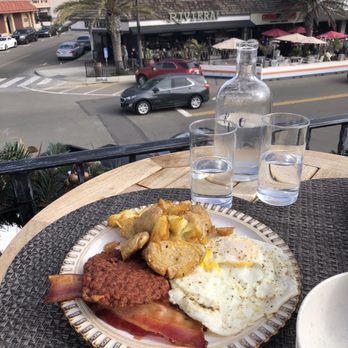 BeachLife Grotto - Grotto breakfast - Seafood Near Me - Redondo Beach, California BeachLife Grotto - Grotto breakfast - Seafood Near Me - Redondo Beach, California