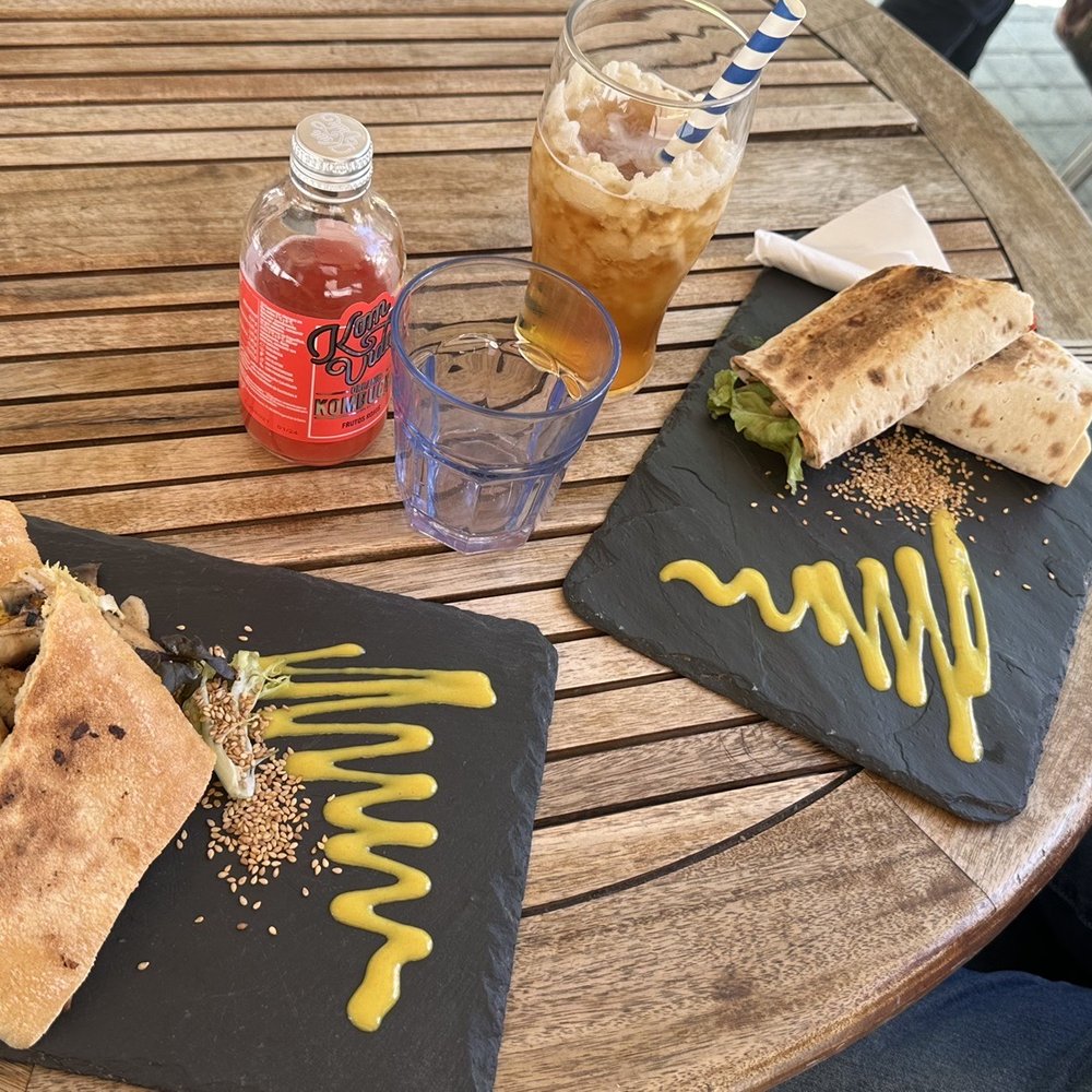 Green Kiss - Breakfast & Brunch Near Me - Barcelona, B Green Kiss - Breakfast & Brunch Near Me - Barcelona, B
