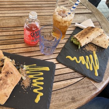 Green Kiss - Breakfast & Brunch Near Me - Barcelona, B Green Kiss - Breakfast & Brunch Near Me - Barcelona, B
