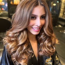 Giving our client beautiful balayage and long layers.