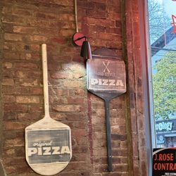 Rosa's Pizza