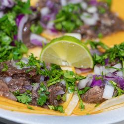 Johnys Tacos - Tacos de Asada