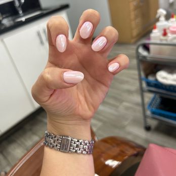 Red Persimmon Nails Spa - Chrome donut nails - Nail Salons Near Me - Beaumont, California