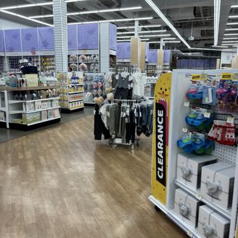 Toys"R"Us - Toy Stores Near Me - Burnaby, British Columbia Toys"R"Us - Toy Stores Near Me - Burnaby, British Columbia