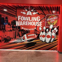 Fowling Warehouse Minneapolis - Football Bowling