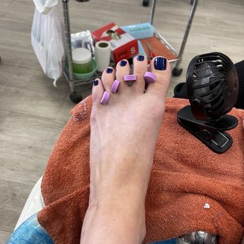 Happy Toe Nails - Nail Salons Near Me - Santa Maria, California