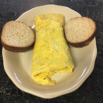 Famous Pizza - Spinach, onion, feta, omelette with homemade fresh out the oven toast - Pizza Near Me - Burlington, Massachusetts