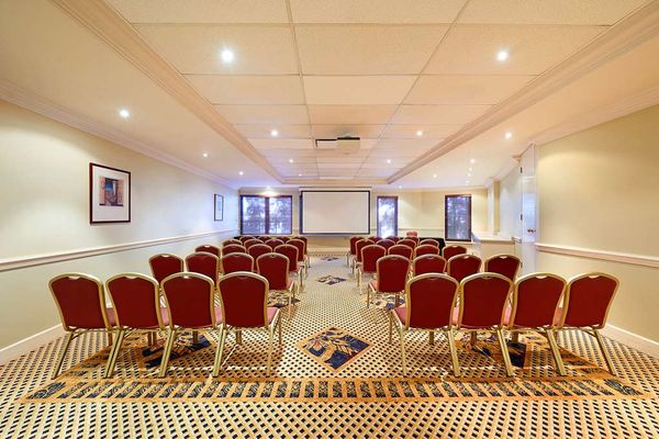 Stamford Plaza Sydney Airport Hotel & Conference Centre by null
