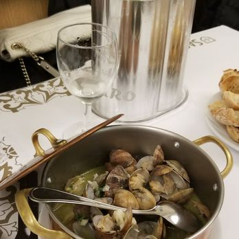 Cervejaria Ramiro - Garlic clams - Seafood Near Me - Lisbon, 11