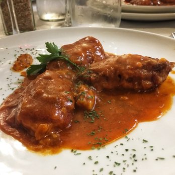 Sotera - "Restaurante Sotera", pimientos rellenos de carne con salsa de piquillos - Basque Near Me - Bilbao, BI Sotera - "Restaurante Sotera", pimientos rellenos de carne con salsa de piquillos - Basque Near Me - Bilbao, BI