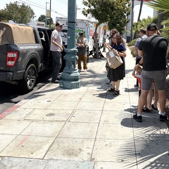 West Coast Pretzels - People picking up their pre orders. - Pretzels Near Me - North Hollywood,, California West Coast Pretzels - People picking up their pre orders. - Pretzels Near Me - North Hollywood,, California