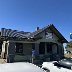 Rx Brew Coffee & Donuts - Main entrance