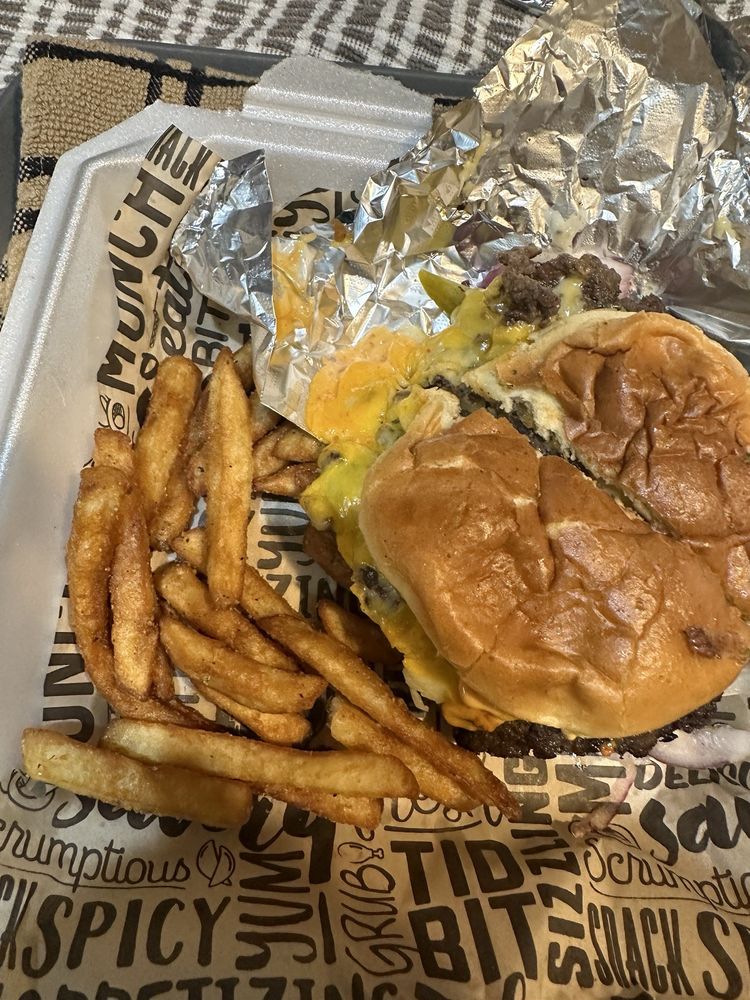 Food from Simple Gyro