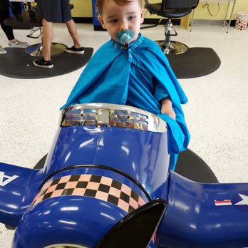 Cookie Cutters Haircuts for Kids - Airplane chair! - Kids Hair Salons Near Me - Fullerton, California Cookie Cutters Haircuts for Kids - Airplane chair! - Kids Hair Salons Near Me - Fullerton, California