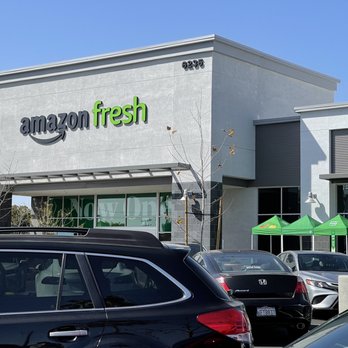 Amazon Fresh - Amazon Fresh Outside - Grocery Near Me - Long Beach, California