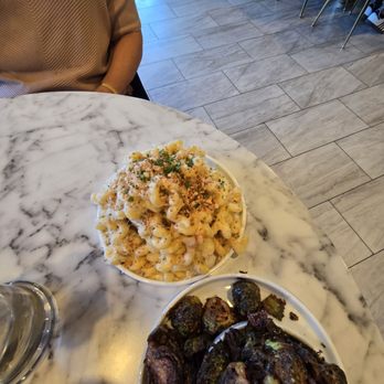Flavor Rich Restaurant - Brussels sprouts and smoked mac and cheese - Breakfast & Brunch Near Me - San Antonio, Texas