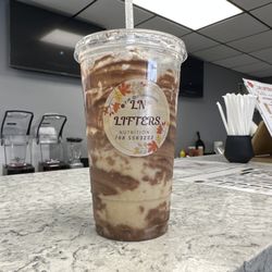 Lifters Nutrition - This is a s'mores shake 10/10