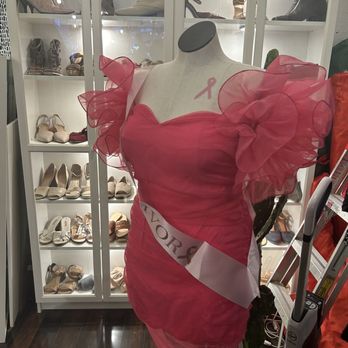 Clothz Minded - Used, Vintage & Consignment Near Me - Kansas City, Missouri Clothz Minded - Used, Vintage & Consignment Near Me - Kansas City, Missouri