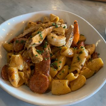 Blackwall Hitch - Creole Rigatoni - Cocktail Bars Near Me - Annapolis, Maryland