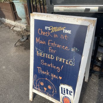 Stanley's Northeast Bar Room - Outside directory - Bars Near Me - Minneapolis, Minnesota