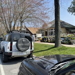 Wittendale's Florist & Greenhouses - The front  of Wittendales