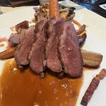 American Bounty Restaurant - New American Near Me - Hyde Park, New York
